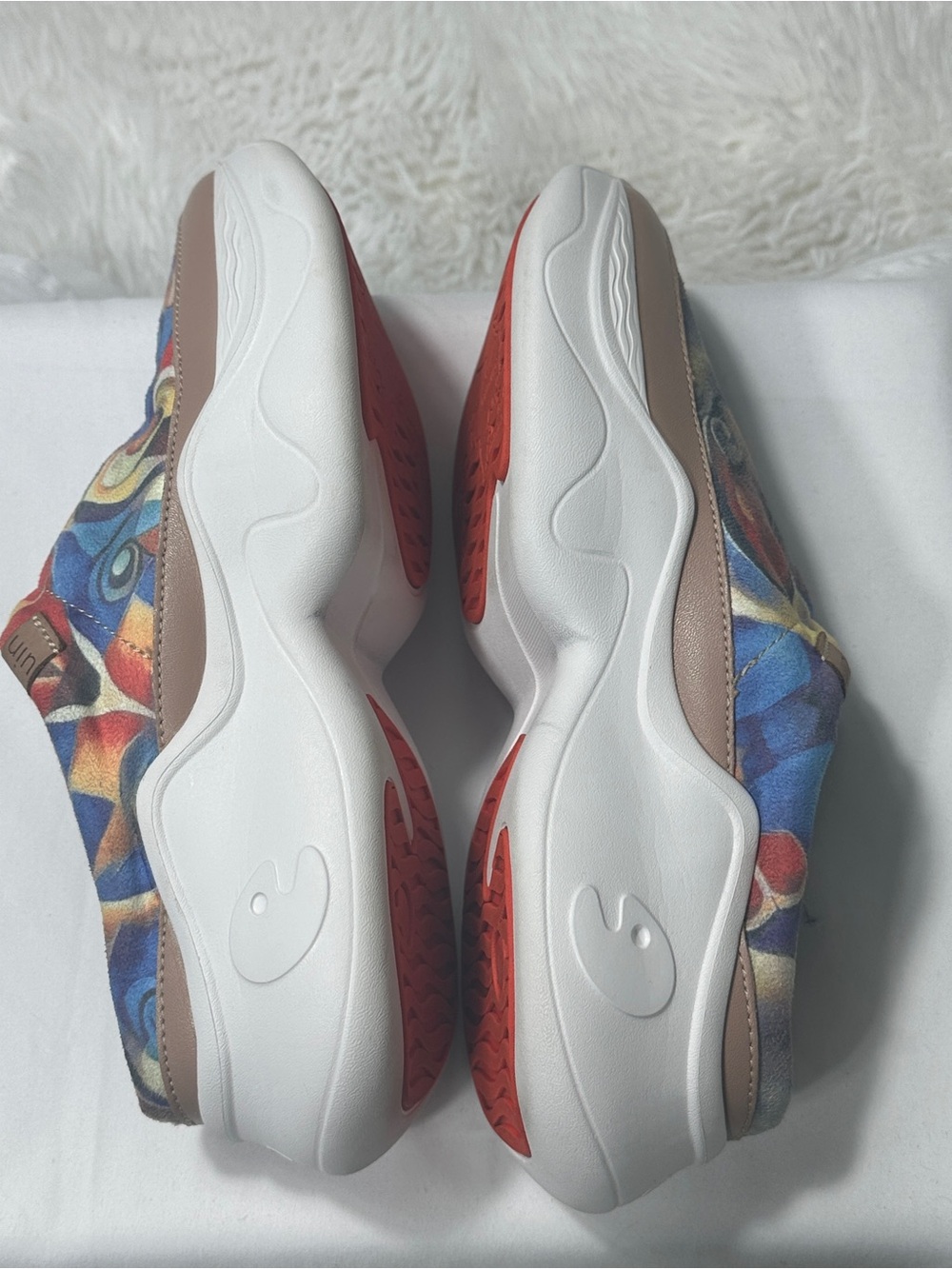 UIN Dye-Misty Art Print Slip On Colorful Canvas Casual Comfort Shoes Womens Sz 8 - Picture 7 of 15